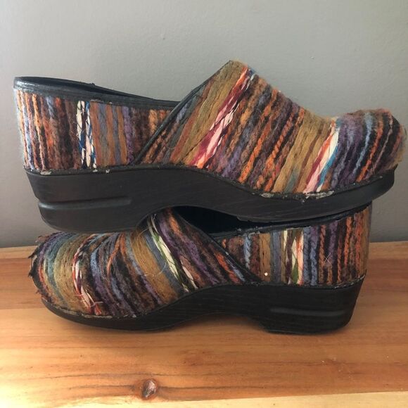 Dansko Multi-Color Knitted Yarn Covered Clogs (40) - Picture 6 of 10